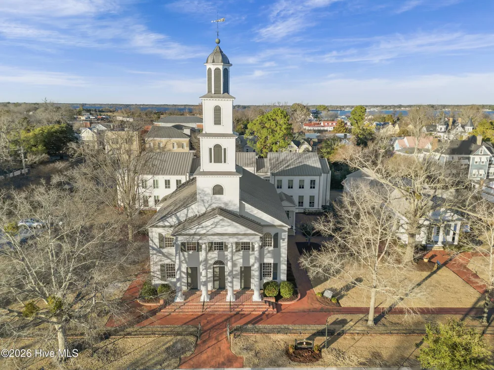 409 Hancock Street New Bern, NC 28560