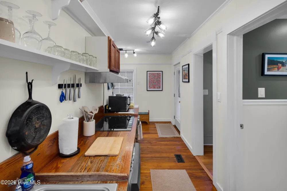 409 Hancock Street New Bern, NC 28560