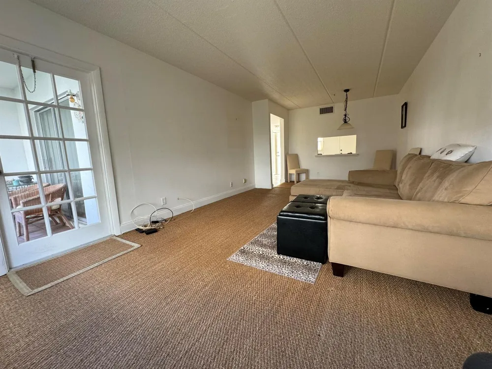 4500 FLAGLER DRIVE #D2 West Palm Beach, FL 33407