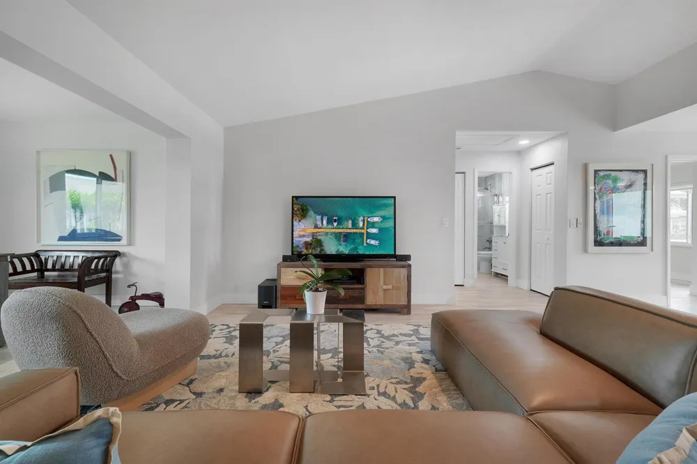129 Stillwater Circle Jupiter, FL 33458