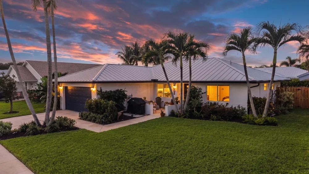 129 Stillwater Circle Jupiter, FL 33458