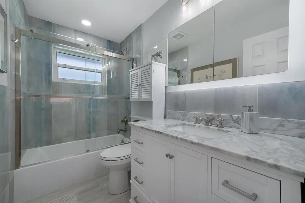 129 Stillwater Circle Jupiter, FL 33458