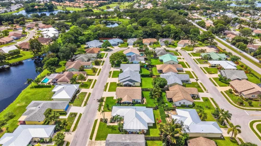 129 Stillwater Circle Jupiter, FL 33458