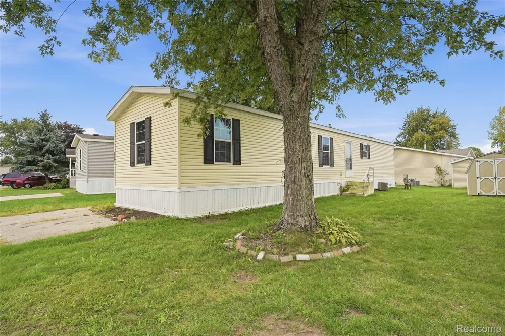 29691 Carousel Street Novi City, MI 48377