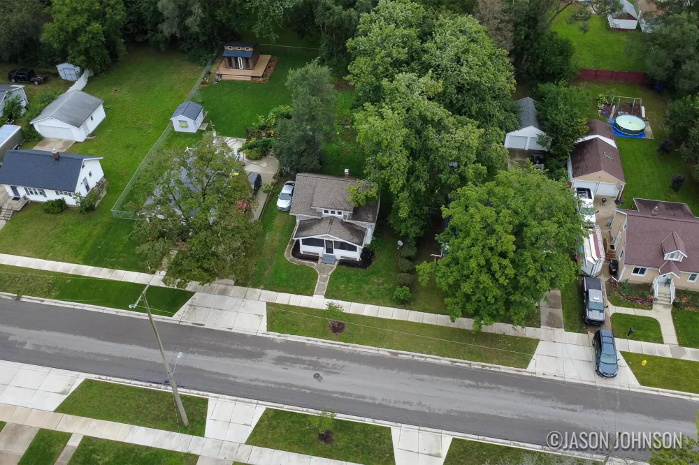 307 Ridgewood Street SE Kentwood City, MI 49548