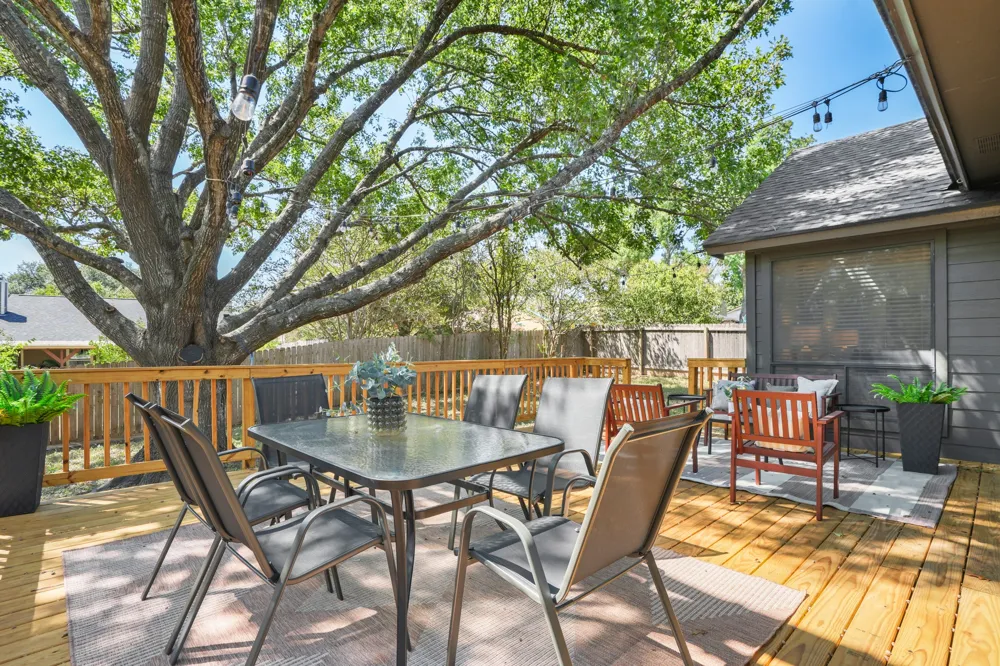 2107 Warfield Way Austin, TX 78728
