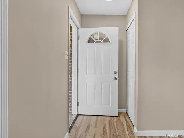 8564 Windsor Court Superior Charter Township, MI 48198