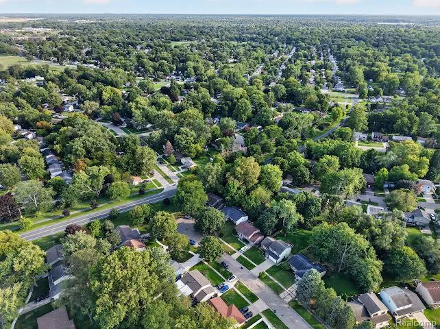 8564 Windsor Court Superior Charter Township, MI 48198