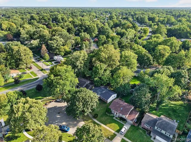 8564 Windsor Court Superior Charter Township, MI 48198