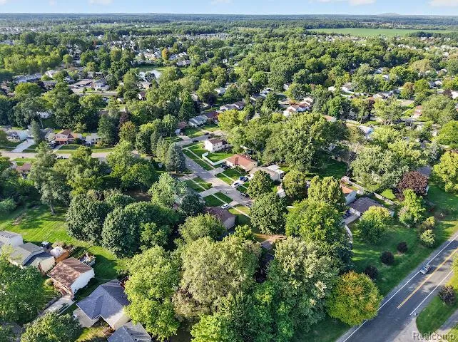 8564 Windsor Court Superior Charter Township, MI 48198