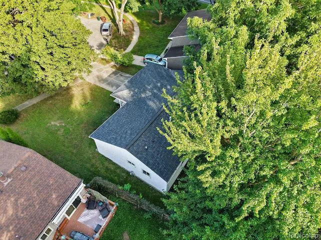 8564 Windsor Court Superior Charter Township, MI 48198
