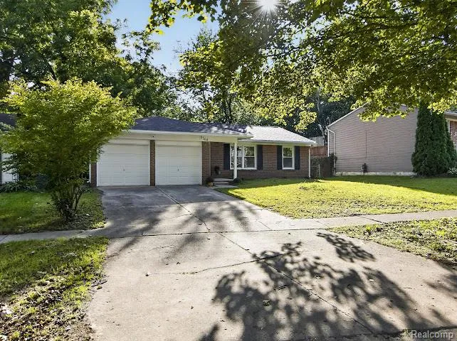 8564 Windsor Court Superior Charter Township, MI 48198