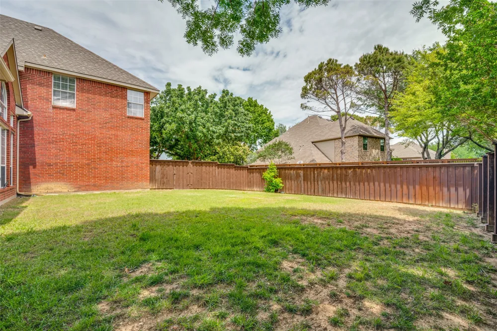 4505 Winter Park Drive Richardson, TX 75082