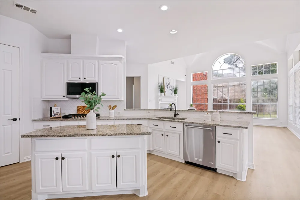 4505 Winter Park Drive Richardson, TX 75082
