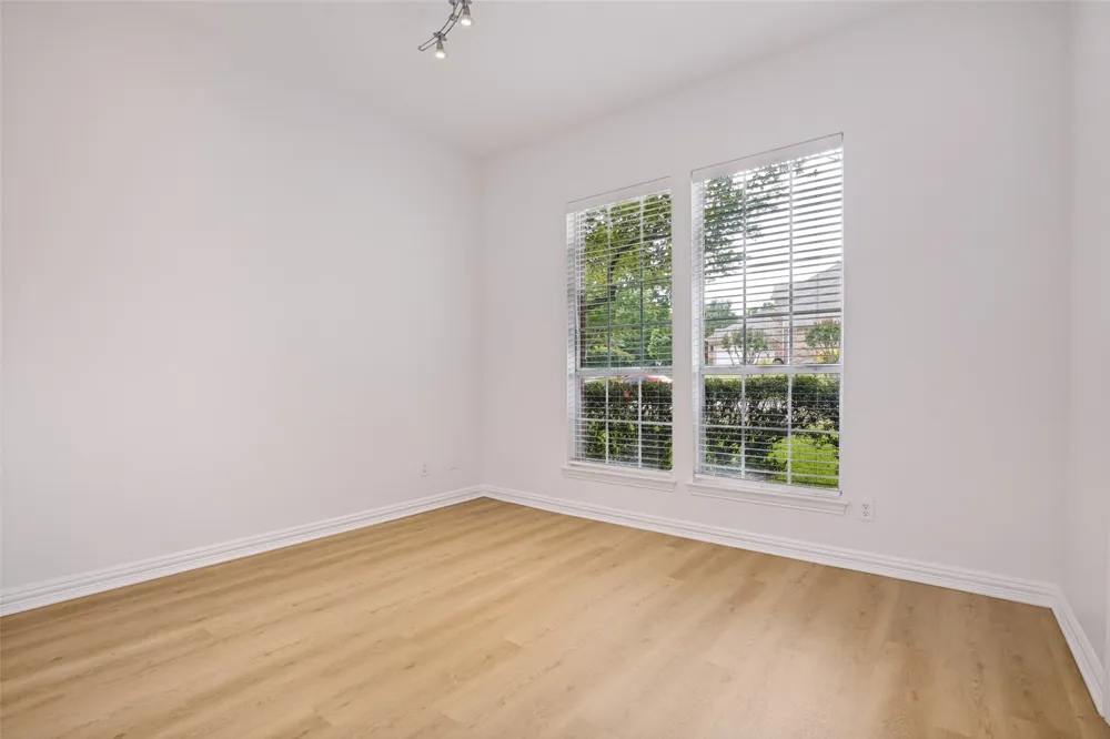 4505 Winter Park Drive Richardson, TX 75082