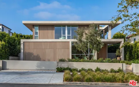 634 Moreno Avenue