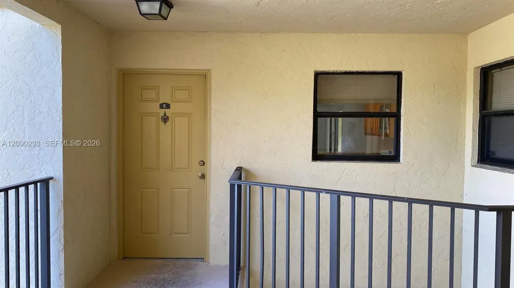 1566 Lake Crystal Dr #E West Palm Beach, FL 33411