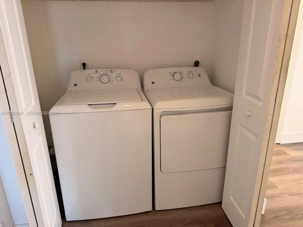 4501 W Mcnab Rd #23 Pompano Beach, FL 33069