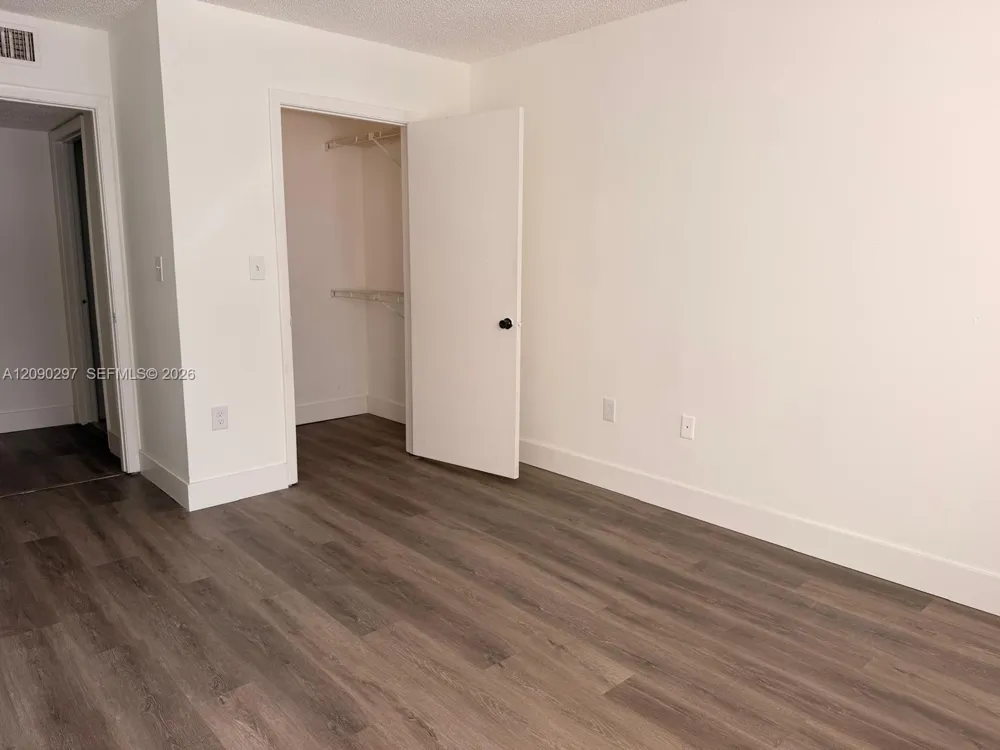 4501 W Mcnab Rd #23 Pompano Beach, FL 33069
