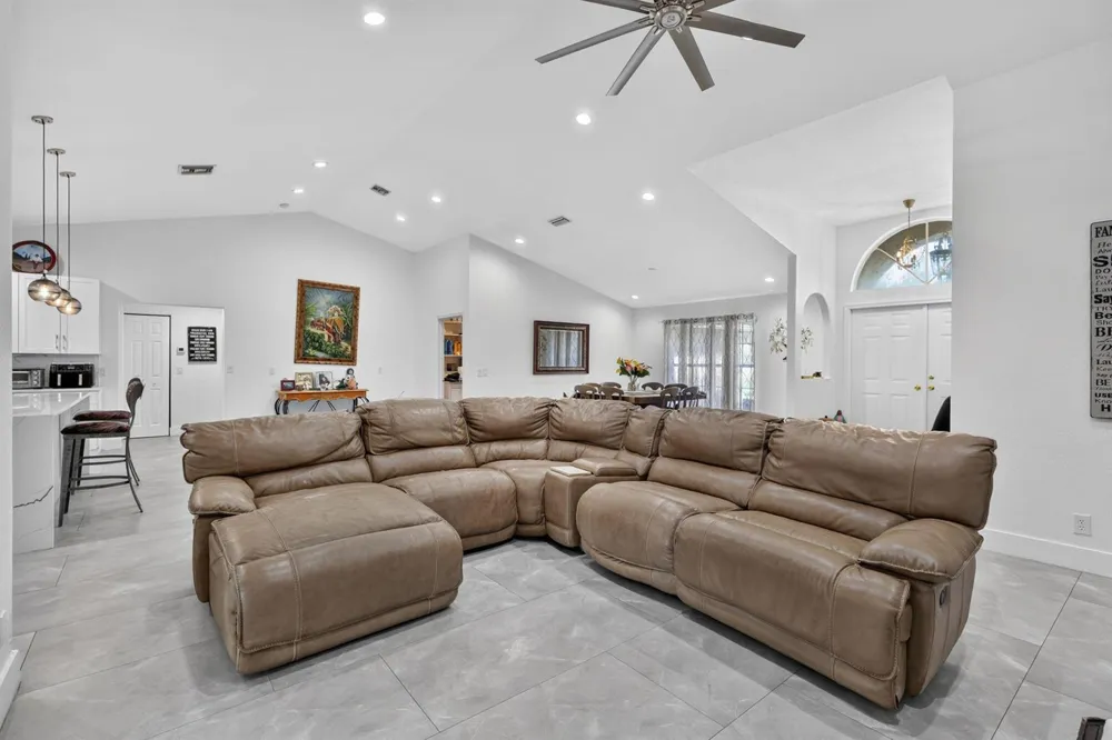 10920 Barn Road Lake Worth, FL 33449