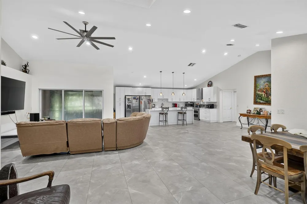 10920 Barn Road Lake Worth, FL 33449