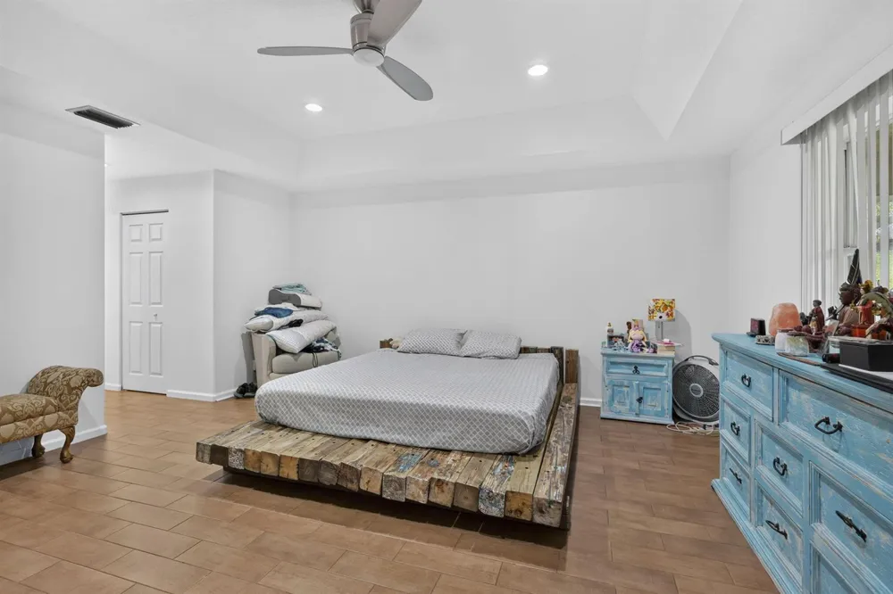 10920 Barn Road Lake Worth, FL 33449