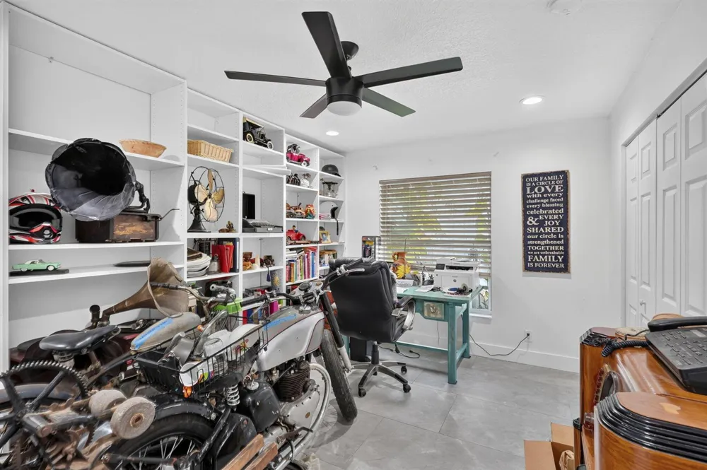 10920 Barn Road Lake Worth, FL 33449