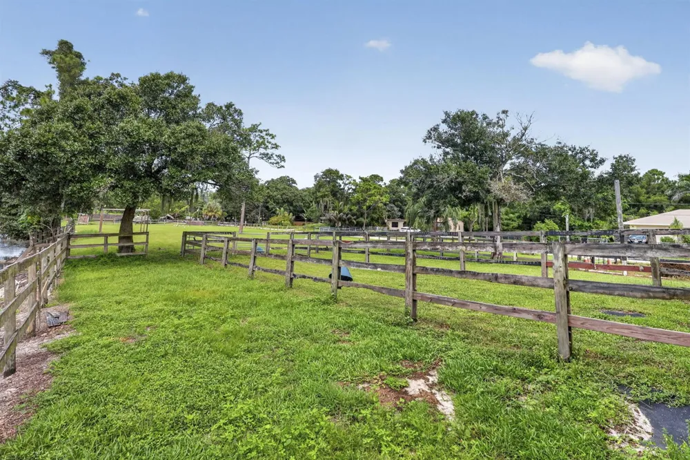 10920 Barn Road Lake Worth, FL 33449