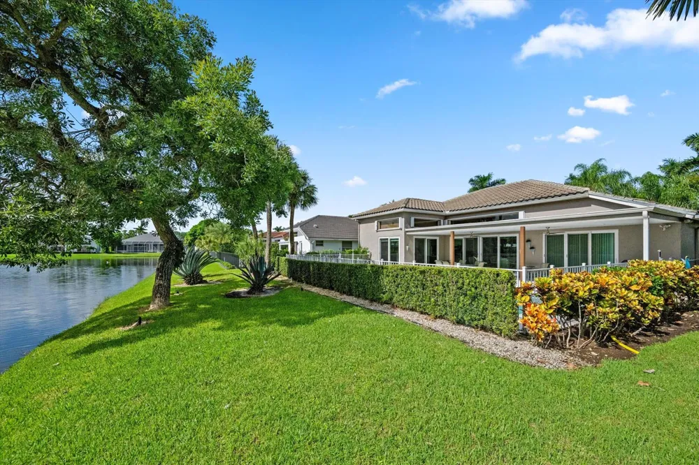 4841 Exeter Estate Lane Lake Worth, FL 33449