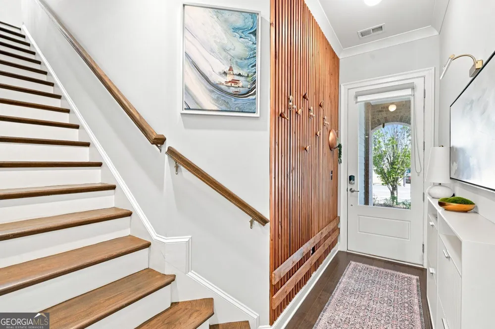260 Walker AVE Roswell, GA 30076