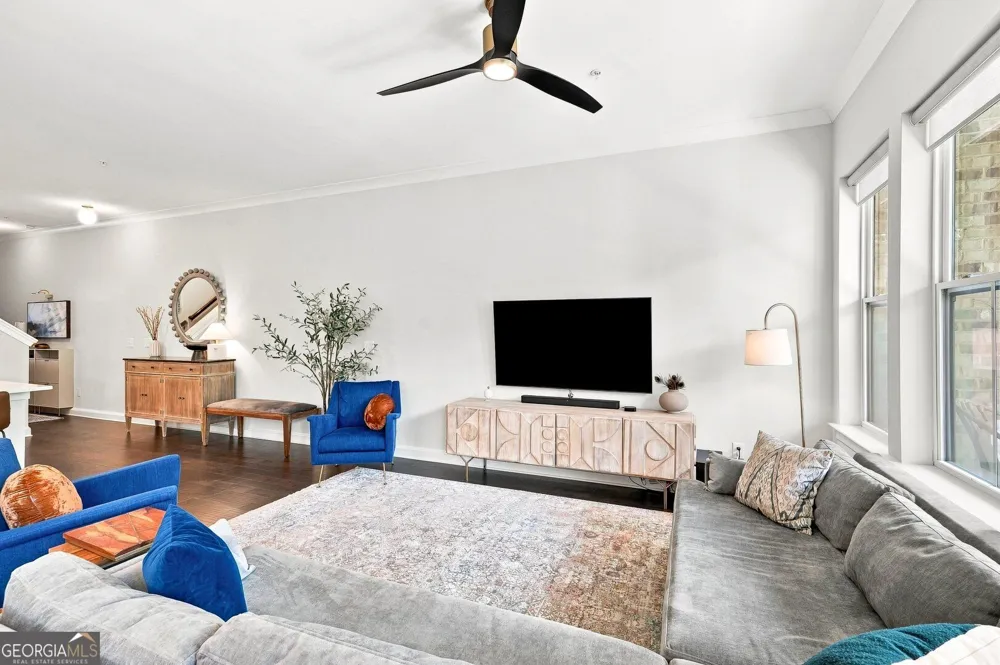 260 Walker AVE Roswell, GA 30076
