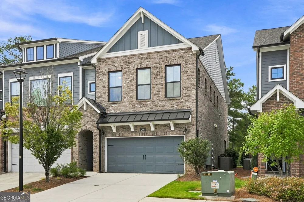 260 Walker AVE Roswell, GA 30076