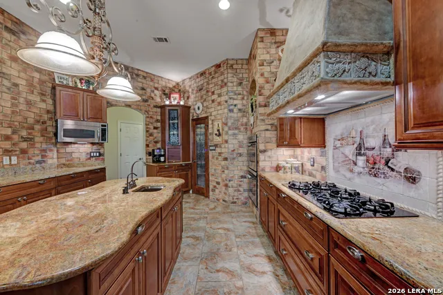 1700 Frontier Spring Branch, TX 78070