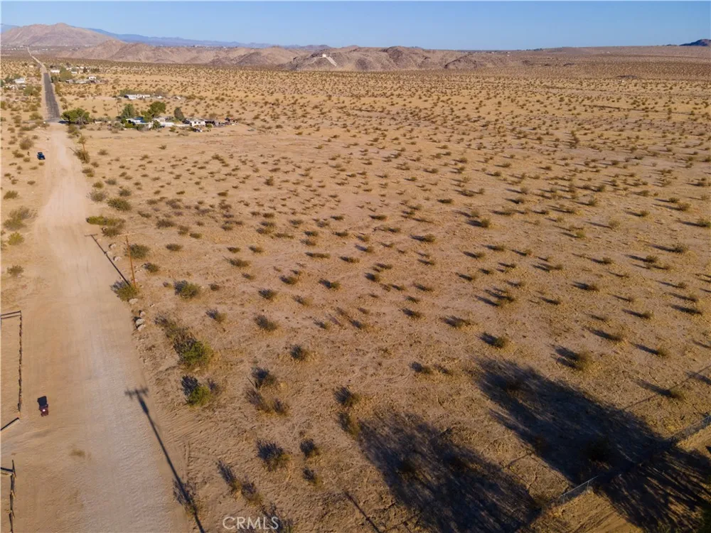5 Sunflower Road Joshua Tree, CA 92252