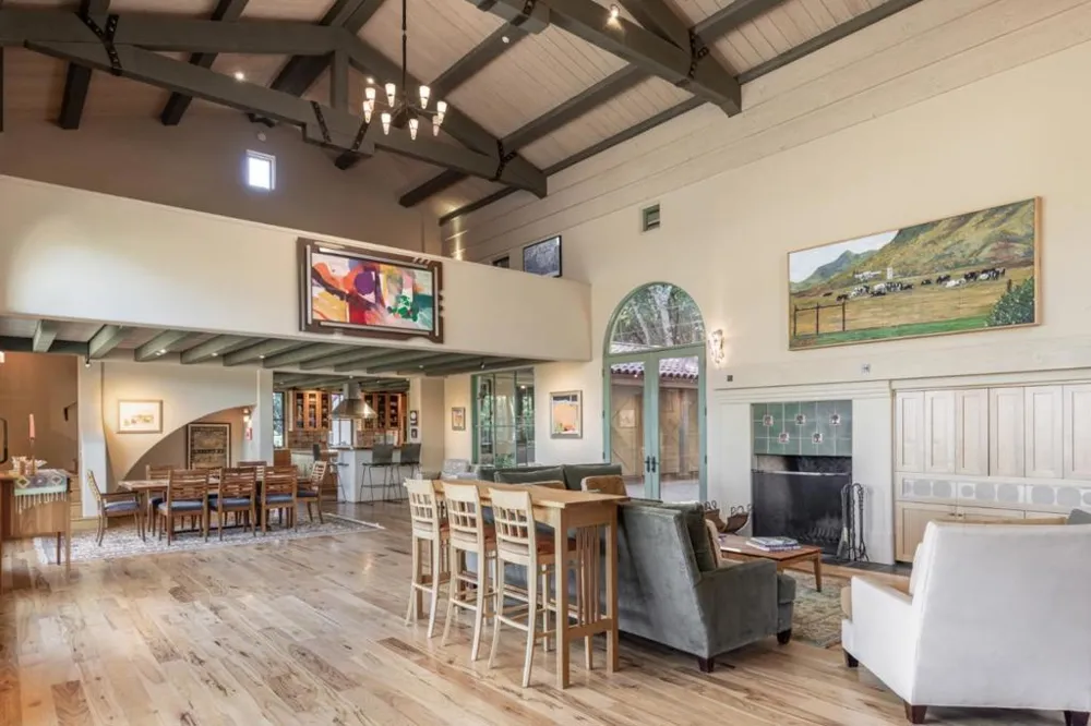 5 Via Vaquera Carmel, CA 93923