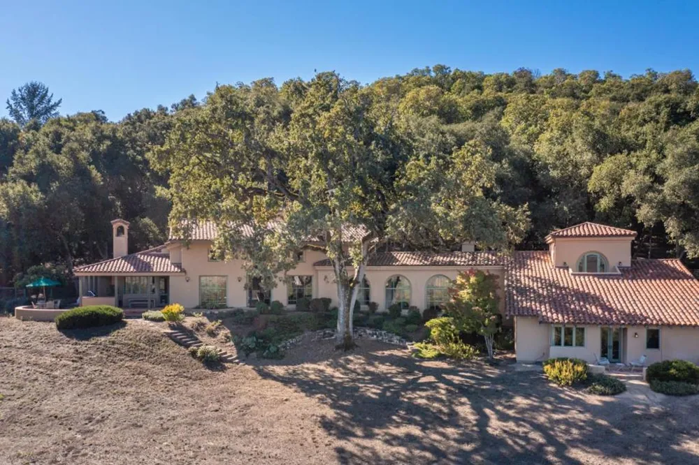 5 Via Vaquera Carmel, CA 93923