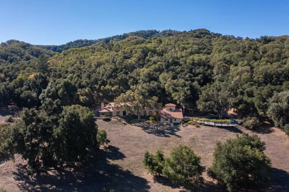 5 Via Vaquera Carmel, CA 93923