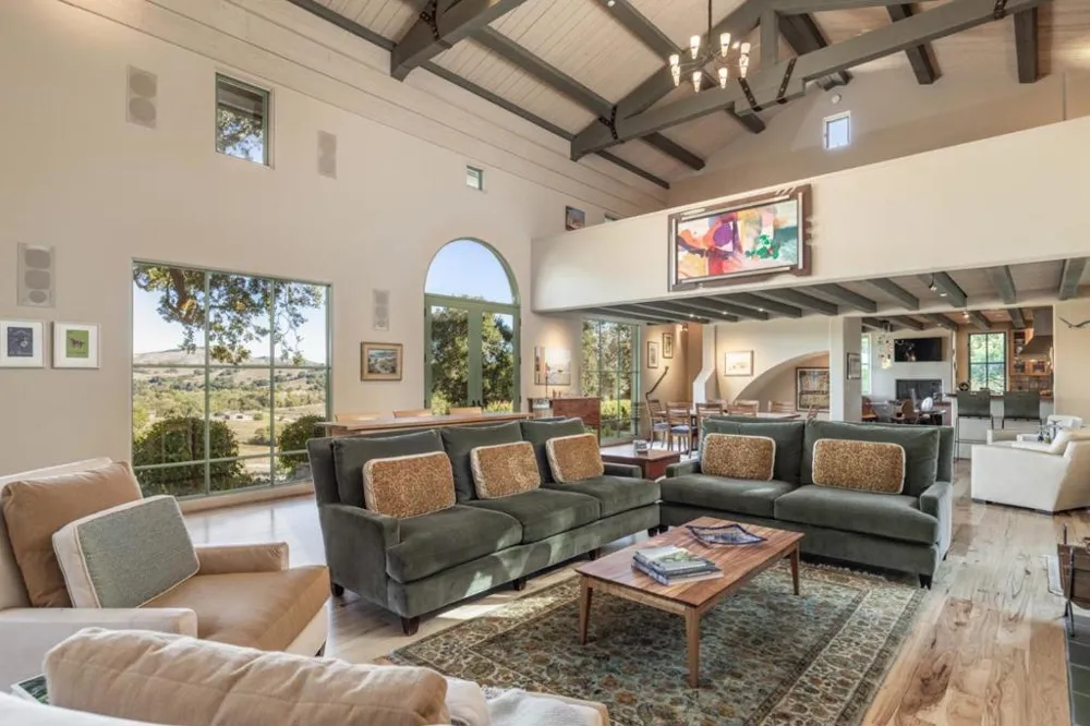 5 Via Vaquera Carmel, CA 93923