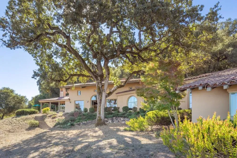 5 Via Vaquera Carmel, CA 93923