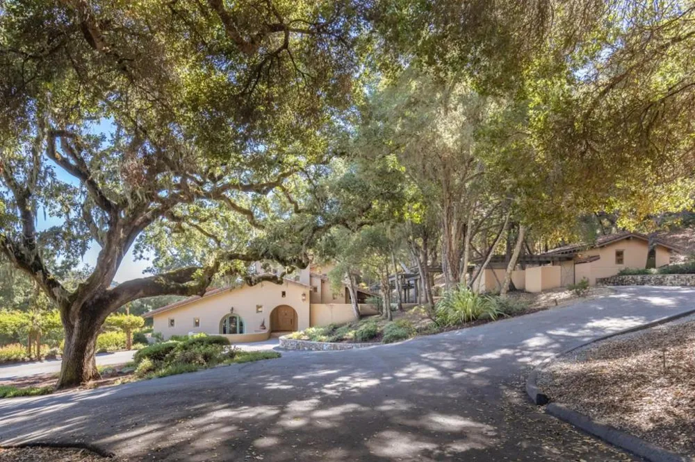 5 Via Vaquera Carmel, CA 93923