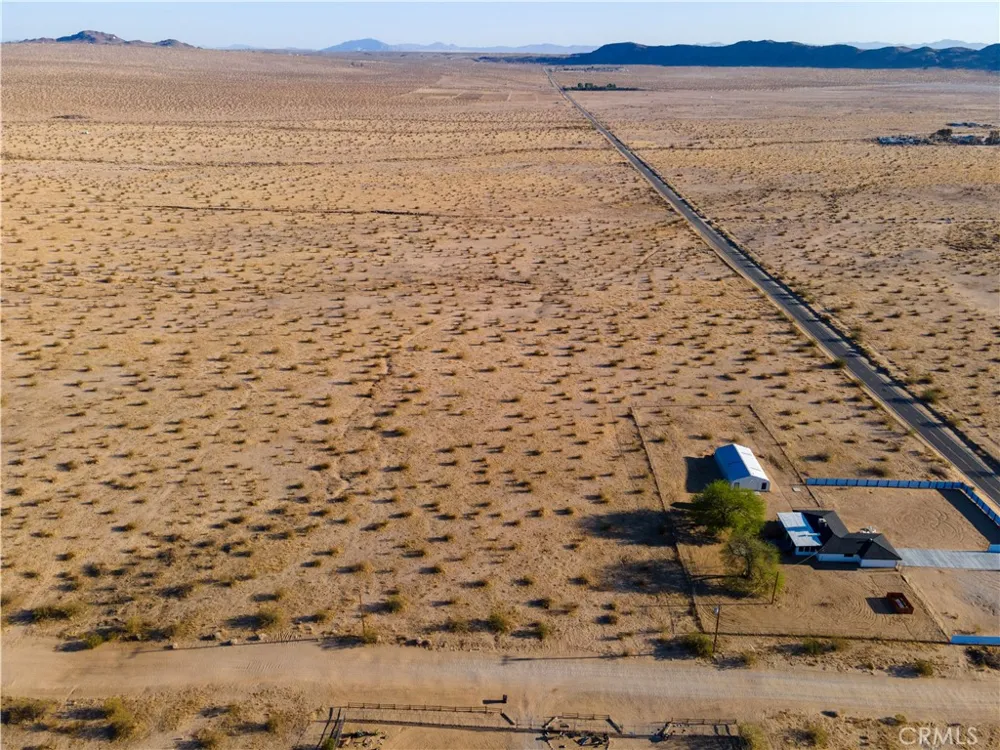 3 Sunflower Joshua Tree, CA 92252