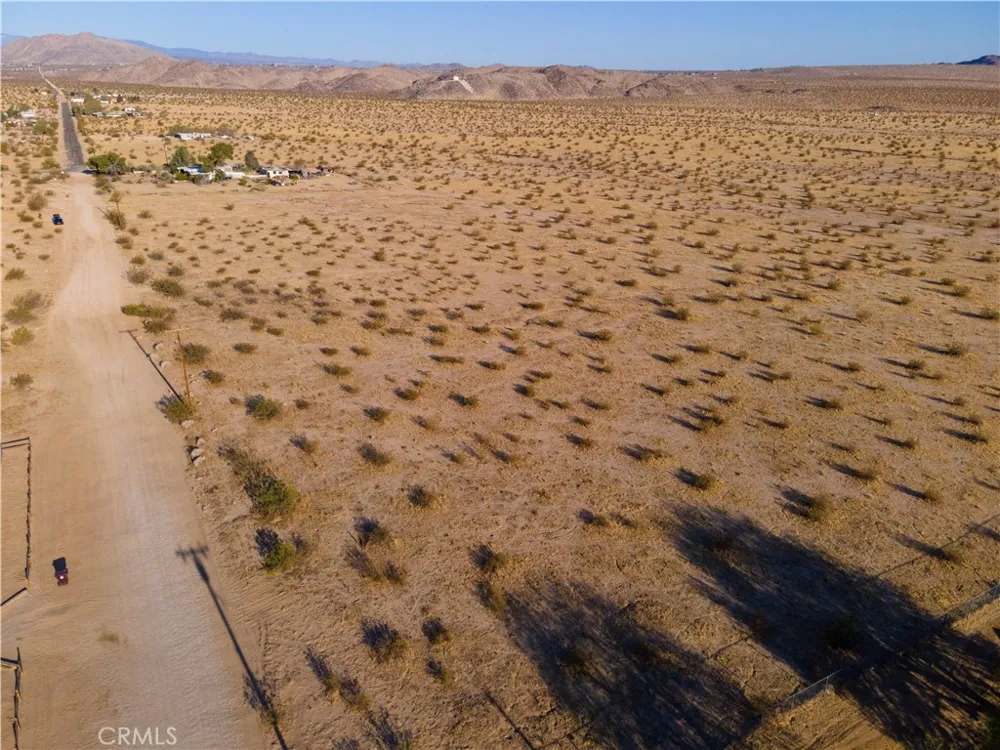 3 Sunflower Joshua Tree, CA 92252