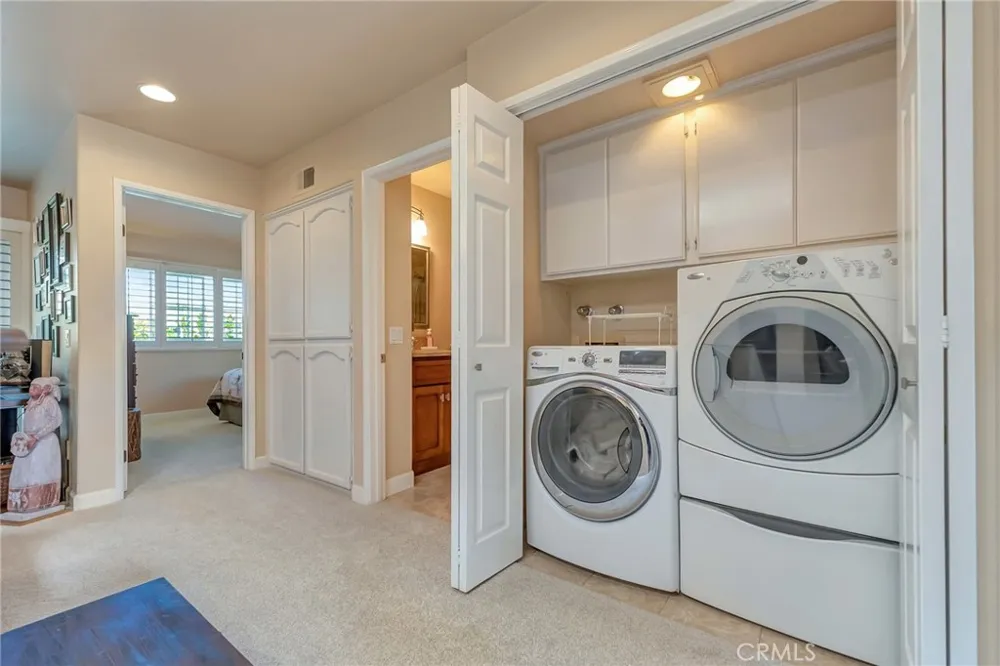 6065 Shadowbrook Circle Huntington Beach, CA 92648