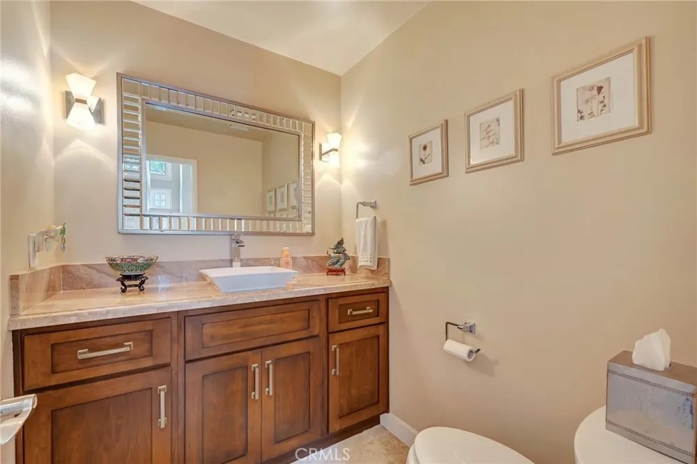 6065 Shadowbrook Circle Huntington Beach, CA 92648