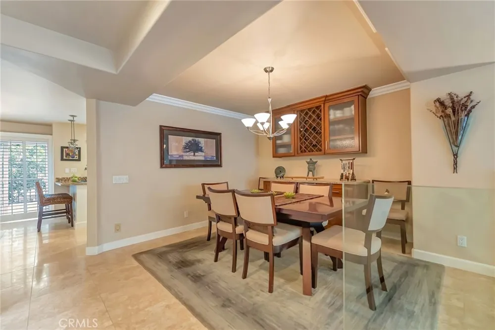 6065 Shadowbrook Circle Huntington Beach, CA 92648