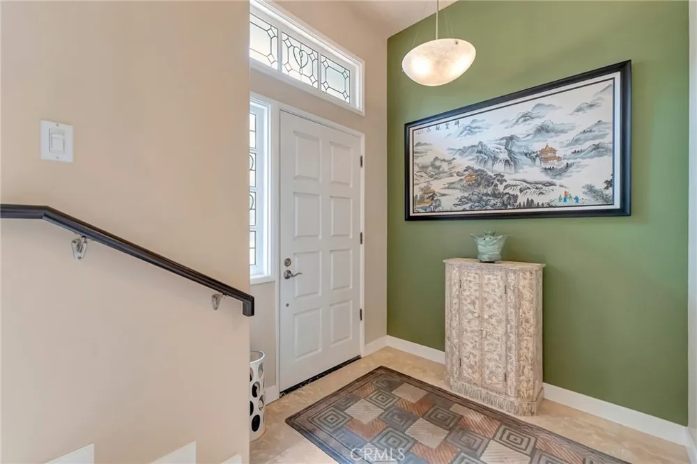 6065 Shadowbrook Circle Huntington Beach, CA 92648