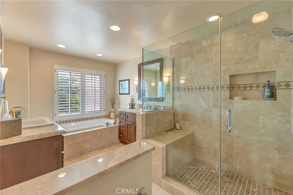6065 Shadowbrook Circle Huntington Beach, CA 92648