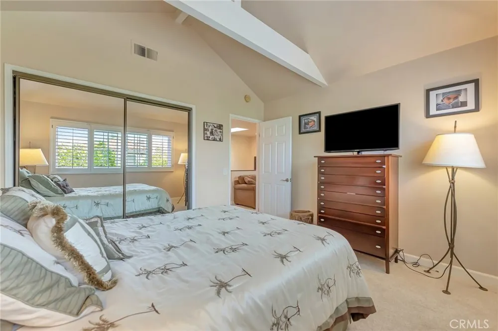 6065 Shadowbrook Circle Huntington Beach, CA 92648