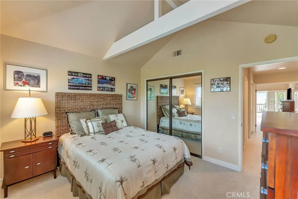 6065 Shadowbrook Circle Huntington Beach, CA 92648