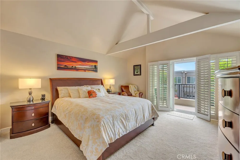 6065 Shadowbrook Circle Huntington Beach, CA 92648